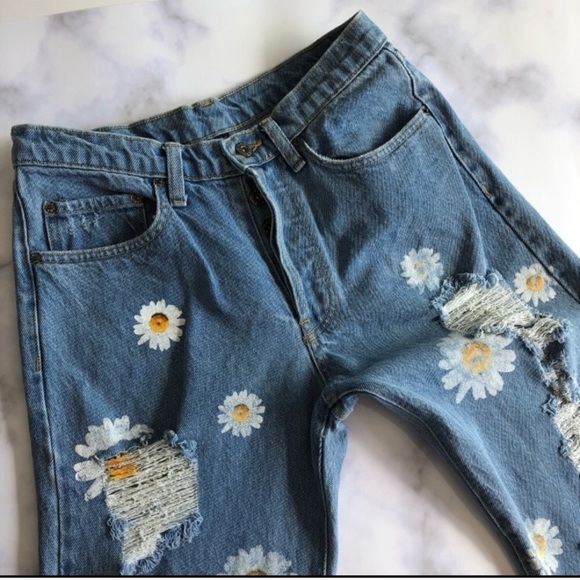 Rare Carmar ‘Daisy’ Boyfriend Jeans - Picture 6 of 7